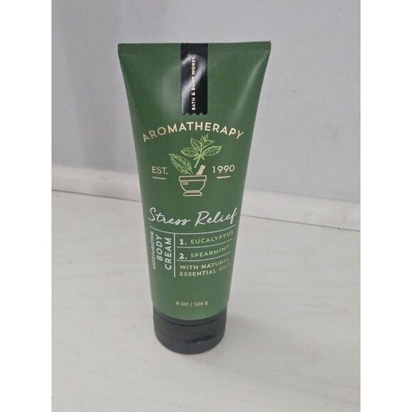 NEW BATH & BODY WORKS AROMATHERAPY STRESS RELIEF EUCALYPTUS SPEARMINT BODY CREAM - Picture 1 of 5